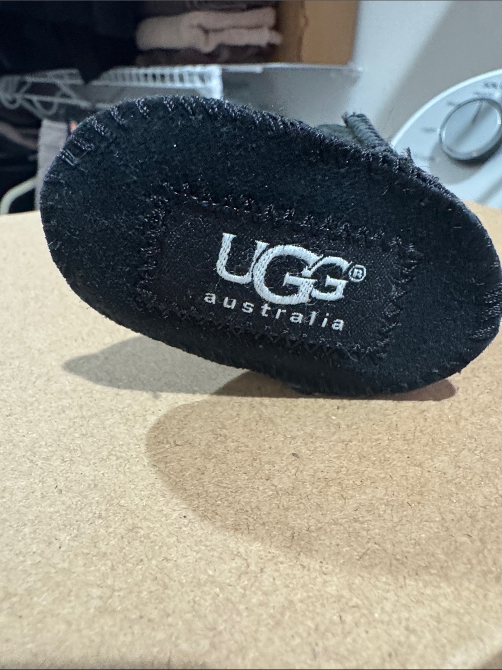 🥾UGG BAG CHARM 🥾& NIB SMALL PURSE👜KEYCHAIN NIB👜 - Picture 5 of 11